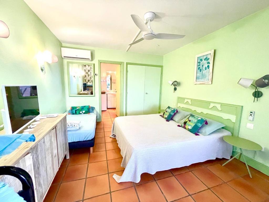 Guadeloupe- Saint-Francois- Residence Anse Des Rochers - Appartement Quart De Villa Etage - Vue Mer- 4 Personnes - Lit Bebe Sur Demande - Citerne Et Wifi Prives -Animaux Ok-Acces Plage Direct -Apnee Bien-Etre Experience Sur Demande Avec Instructeur A المظهر الخارجي الصورة