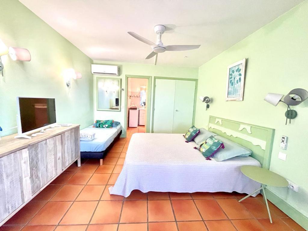 Guadeloupe- Saint-Francois- Residence Anse Des Rochers - Appartement Quart De Villa Etage - Vue Mer- 4 Personnes - Lit Bebe Sur Demande - Citerne Et Wifi Prives -Animaux Ok-Acces Plage Direct -Apnee Bien-Etre Experience Sur Demande Avec Instructeur A المظهر الخارجي الصورة